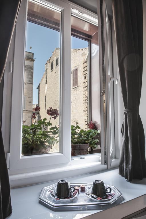 Town House Spagna- Luxury Rooms With Jacuzzi Bath Roma Exterior foto